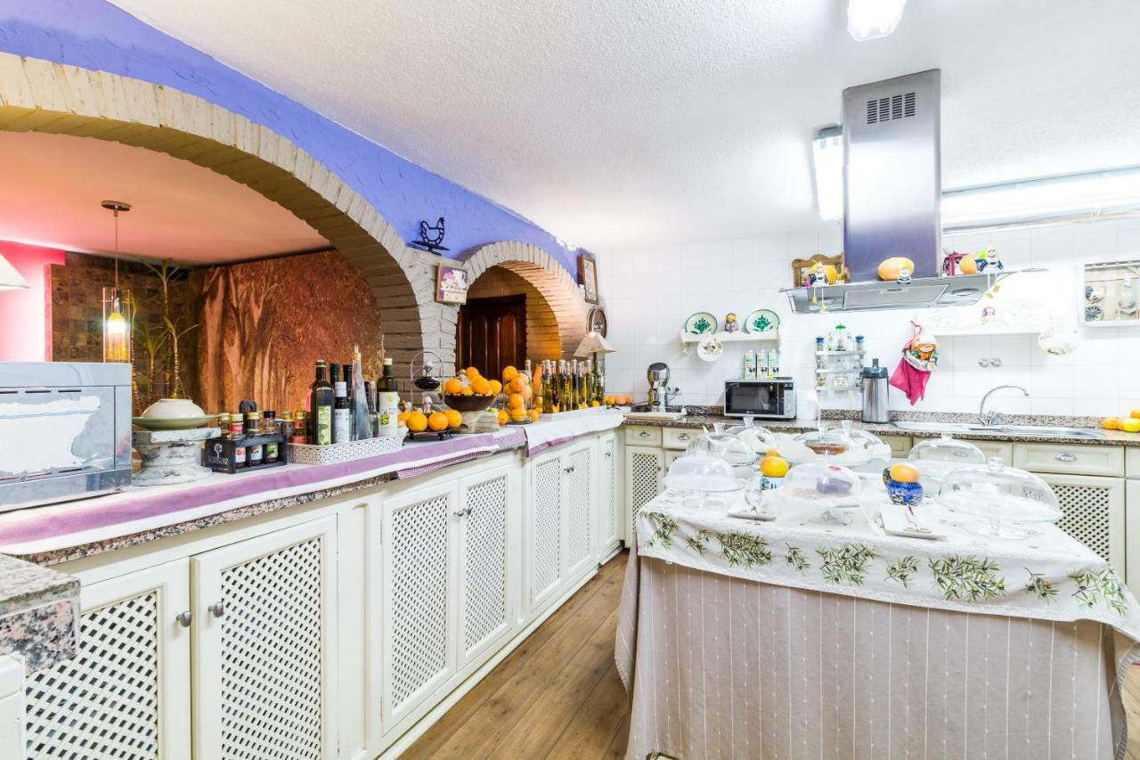 בסריל דה לה סיירה B&B Concha מראה חיצוני תמונה